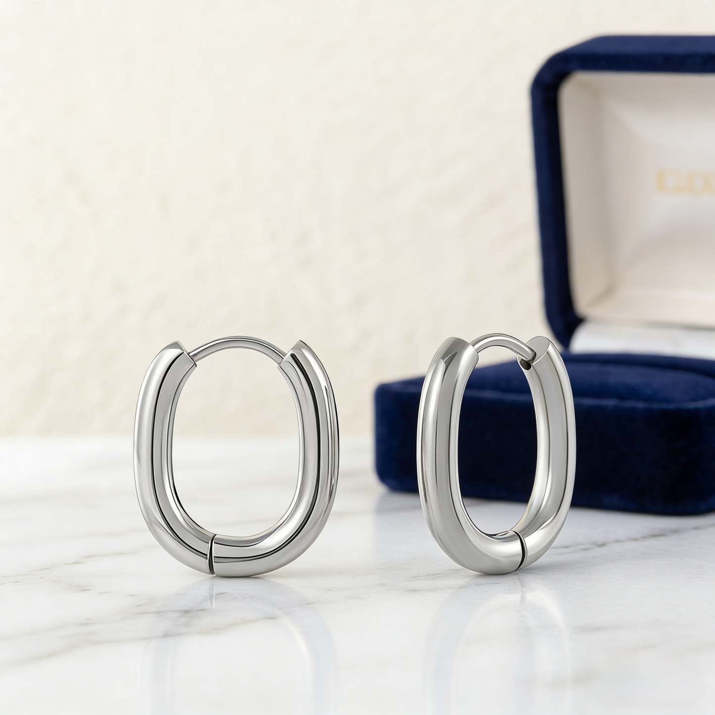 Minimalist Oval Hoops