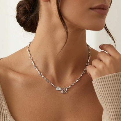Simple Geometric Chain
